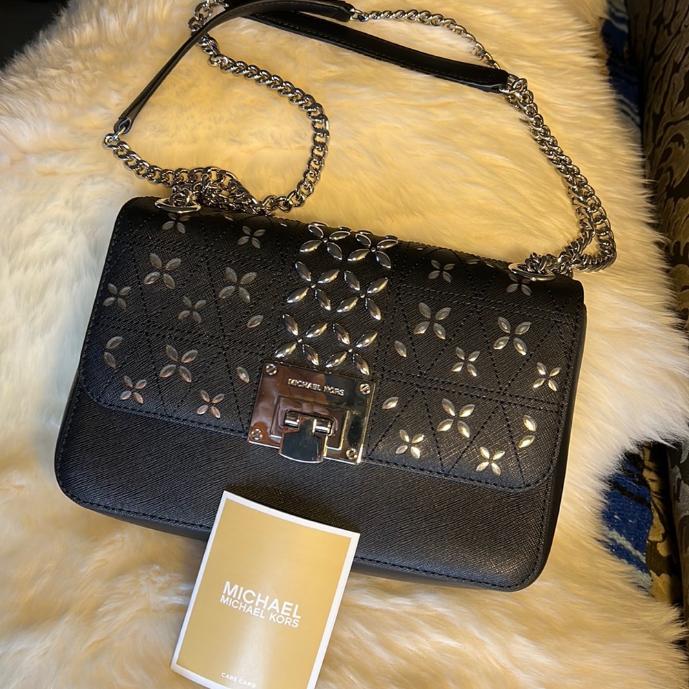 Michael Kors Shoulder bag worn one time in excellent condition